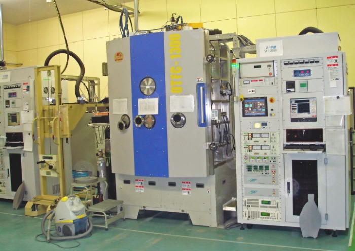 芯取機の写真(ダミー)1