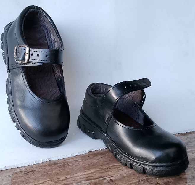 Student Champion Brogues